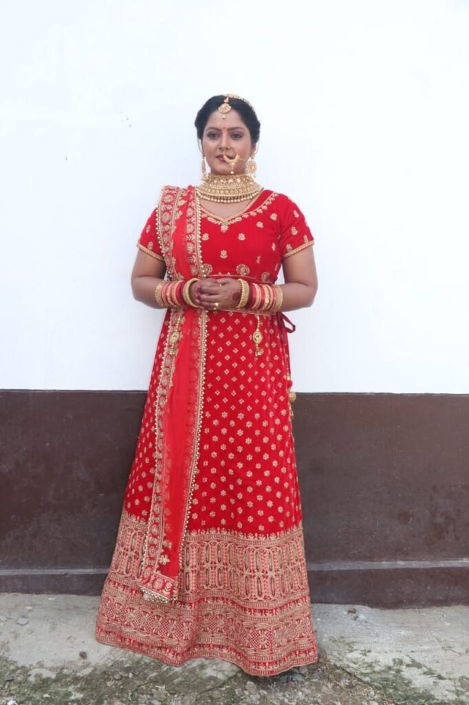 भोजपुरिया हॉट केक अंजना सिंह की फिल्म "ठाकुरगंज" का हुआ भव्य मुहूर्त, शूटिंग शुरू 4 img 20240210 wa00273585293897254742577