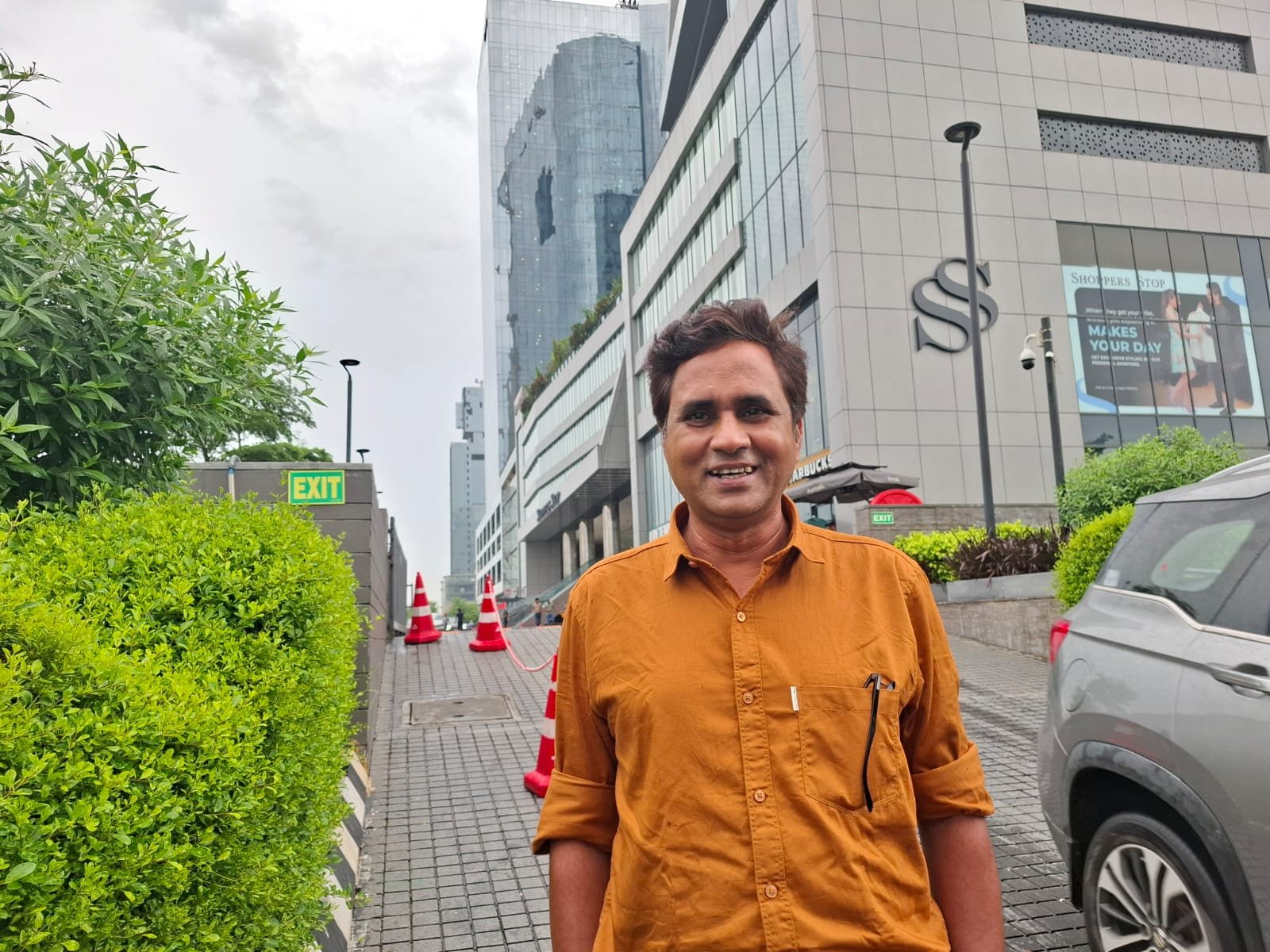 Exclusive: धमकियों के बीच कंगना रनौत ने बढ़ाया था मदद का हाथ, सनोज मिश्रा ने एक्ट्रेस की तारीफ में पढ़े कसीदें 8 IMG 20240904 WA0047