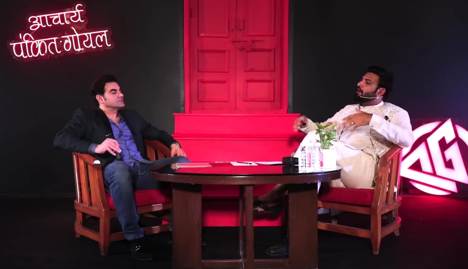 Acharya Pankit Goyal: बड़े-बड़े बॉलीवुड सितारों के घर का वास्तु करते हैं, फिर बताते हैं ऐसा उपाय, हिट हो जाती है फिल्में 1 IMG 20250125 WA0007